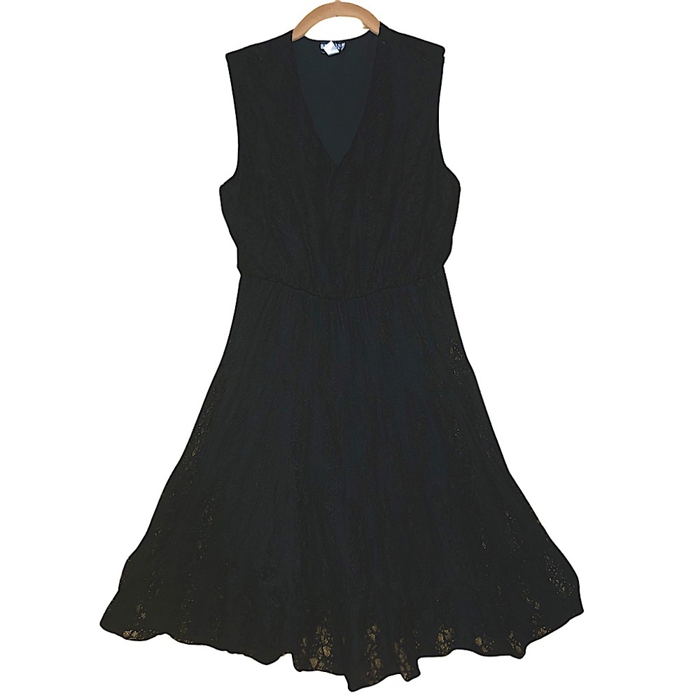 HAANI dress size 1X black lace fit and flare sleeveless